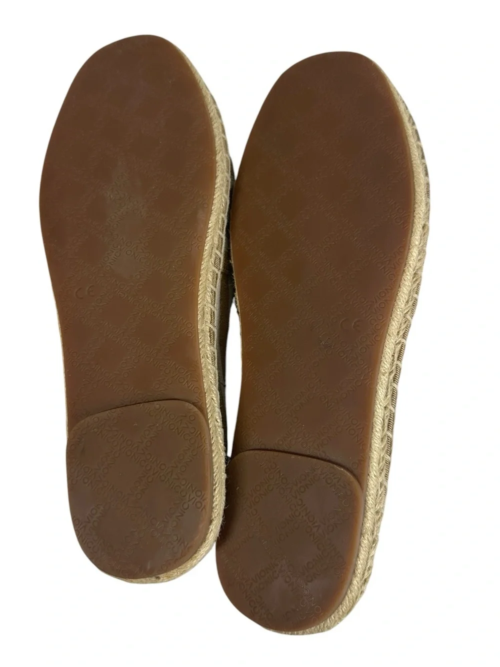 Vionic Valerie Women's 8 Tan and White Striped Espadrille Slip-Ons Shoes